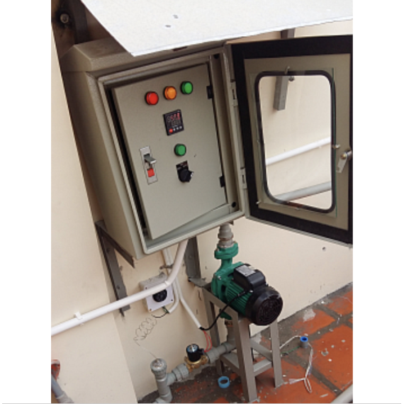 Tủ điều khiển hệ thống nước nóng NLMT